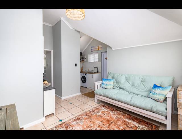 1 BEDROOM APARTMENT SOLD IN WEST BEACH